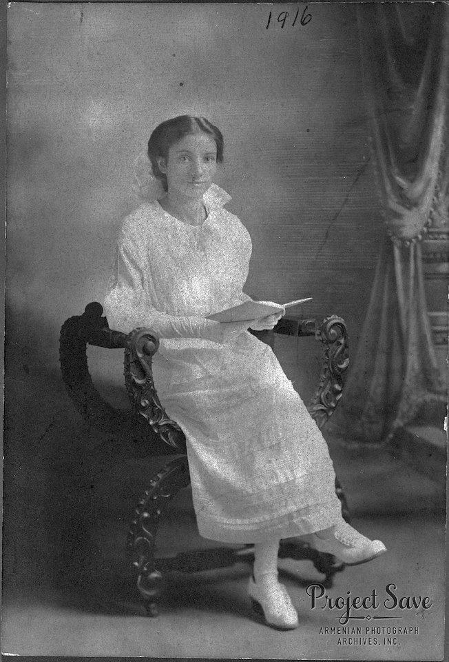Irene Mooradian 1916 School Portrait Whitinsville MA.png
