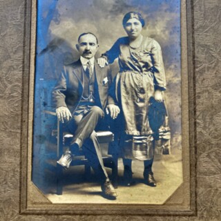Ohan and Akabi Mooradian, Whitinsville, 1910.jpeg